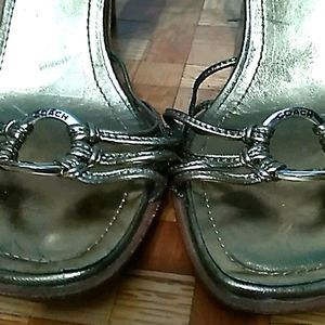 COACH size 7.5 gold heels